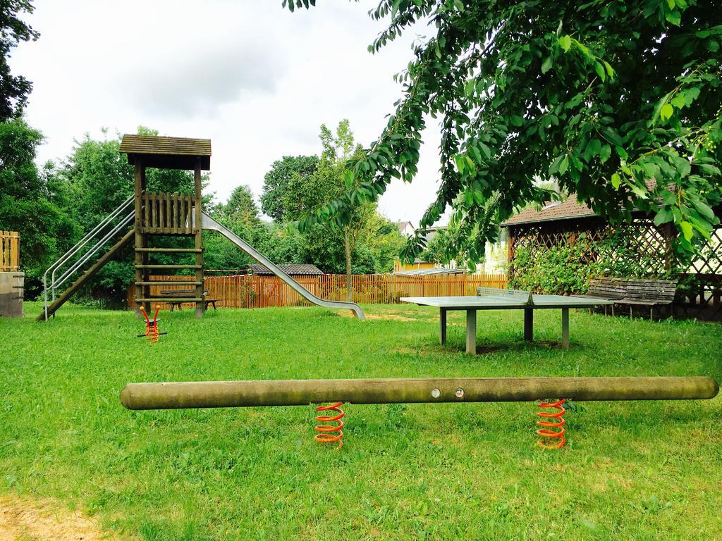 Arb Pension Gmbh Herchsheim Екстер'єр фото